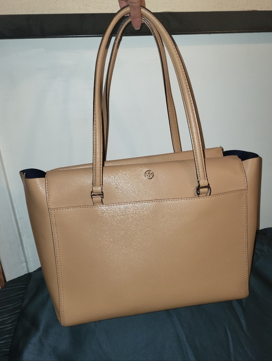 Tory Burch Handbags - Tory Burch Tan Leather Tote EUC 🔥